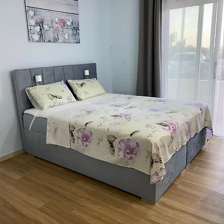 King Sunset Апартаменты